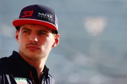 Mol neemt het op voor Verstappen: “Je moet je schamen dat je dit schrijft”
