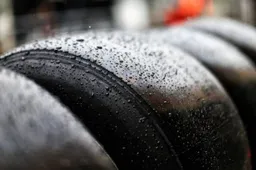 Pirelli declares punctures: "The greatest forces ever on these tires"