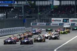 Il direttore di gara Scot Elkins lascia la Formula E