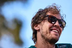 Crowd at the stewards after FP2: Hamilton, Stroll and Vettel on call
