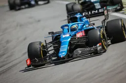 Alpine goes all out: 'On the edge, but it's our only chance'.