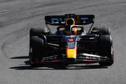 VERSTAPPEN PAKT OVERWINNING NUMMER ZEVENTIEN IN 2023 IN BRAZILIË!