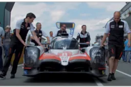 Alonso maakt statement met snelste tijd bij laatste Le Mans-training