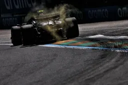 Bearman causes red flag with first major crash in Australia and 2025