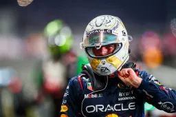 Waarom Verstappen toch wél een straf kreeg van de stewards