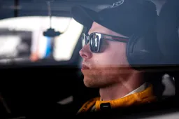 Drie races in 24 uur: Larry ten Voorde vliegt dit weekend Europa door