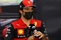 Sainz sees through Mercedes' 'annual game'
