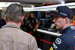 Jos Verstappen: "Max gebruikt zijn hoofd meer en zijn rijstijl is vloeiender"