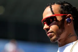 Het was een emotioneel jaar voor Hamilton: "Dat brengt je wel aan het twijfelen"
