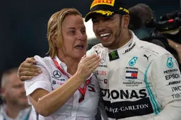 Verstappen deelt complimenten uit: ''Hamilton kan dat heel goed inschatten''