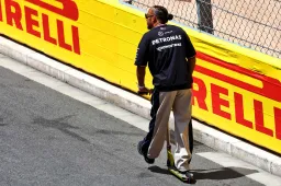 Hamilton finds himself in weaker period: 'You don't always succeed'
