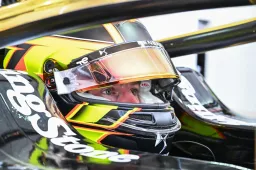 Vergne en Vandoorne starten sterk in Misano, De Vries in achterhoede
