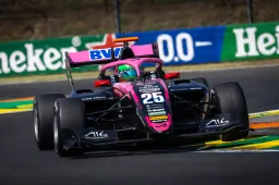 Tsolov wins F3 race, Lindblad causes a safety car