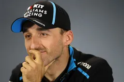Luid applaus voor Kubica in persconferentie: "Hij heeft het verdiend"