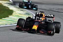 BREAKING | Stewards beslissen in voordeel Verstappen, straf van de baan