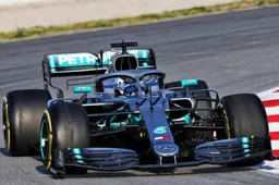 Watch: Mercedes technical debrief following Australian Grand Prix