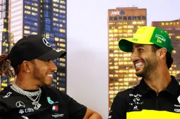Hamilton kijkt naar Verstappen: ''Nooit makkelijk om het te winnen van ervaring''