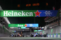 Terugblik: Hoe Verstappen de chaotische GP van Las Vegas won in 2023