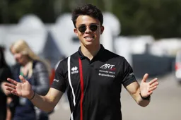 Nyck de Vries kiest rustig moment voor snelste ronde tijdens kwalificatie F2