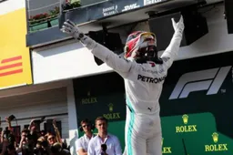 Wolff says Hamilton's driving is in "another dimension"