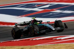 Waarom Mercedes maar voor één auto updates meeneemt naar Mexico