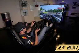 Video: Verstappen doet rondje Spa op zijn sokken