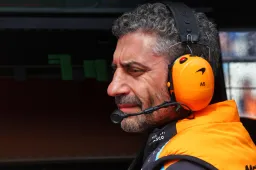 Alarmbellen voor Verstappen: 'Norris iets meer steun geven tijdens de race'