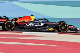 Hill thinks Red Bull has reserves: 'Looked almost too easy for Verstappen'