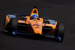 Alonso tweets to laugh at McLaren split rumours