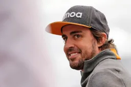‘Ook Red Bull wilde Alonso binnen halen’
