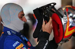 Sainz has "no rush at all" in McLaren contract renewal talks