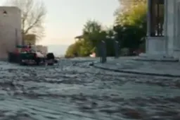 Gasly and Albon give a guided tour of Istanbul