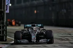 Rosberg snapt niks van zijn oude team: 'Onbegrijpelijk die strategie van Mercedes'