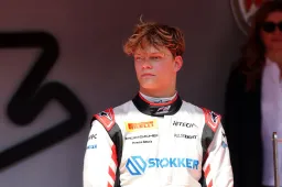Paul Aron stürmt zur Pole Position für das F2-Rennen in Katar