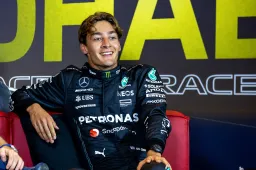 George Russell antwortet auf Memes von sich selbst: "Ich habe nichts zu sagen".