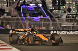 McLaren-Teamchef wäre "stolz darauf, McLarens Erbe mit einem Titel zu krönen".