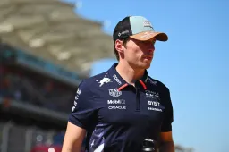 Verstappen believes he did no wrong: "McLaren complain a lot anyway'
