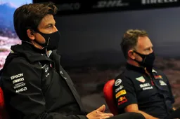 Wolff ziet verandering: 'Hamilton heeft besloten dat hij niet meer terugdeinst'