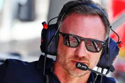 F1 Social Stint | Horner temt de woeste baren met surfplank
