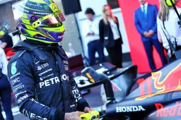 Hamilton parece ter entendido qual é o problema da Mercedes em Baku