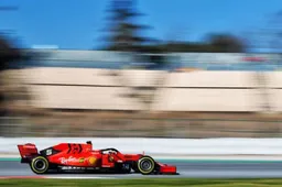 Vettel spreekt van ‘wisselvallig’ Mercedes en sterk Red Bull Racing