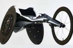 F1 en Paralympische Spelen komen samen in futuristische rolstoel