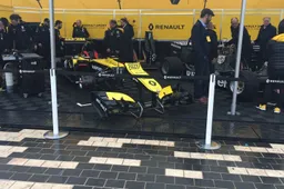 Nico Hulkenberg scheurt door straten van Nice