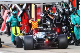 FIA en Pirelli ondernemen geen actie: "Klapbanden kwamen door slijtage"