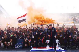Nederlandse pers: 'Daaraan zag je dat dit record wel in hoofd Max zat'