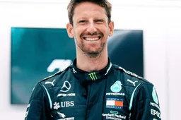 Grosjean glundert voor de camera: 'Dat vrolijkte mij natuurlijk op'