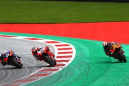 MotoGP zorgt opnieuw voor spannende race: Harde crash en spectaculaire slotronde