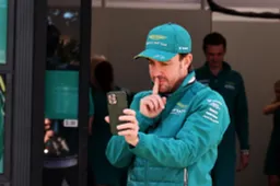 Alonso will 2025 zu Red Bull Racing wechseln und heizt die Gerüchte an.