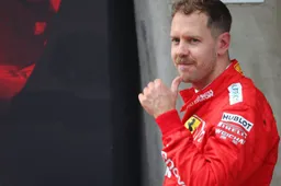 Vettel: 'Ik kneep Verstappen meer af dan ik eigenlijk wilde doen'