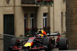 Samenvatting VT2: Ricciardo maakt indruk, prima training voor Verstappen